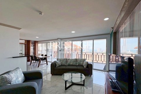 Condominio de 2 dormitorios en Pattaya, Tailandia № 197805 - foto 2