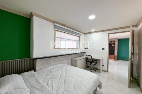 Condominio de 2 dormitorios en Pattaya, Tailandia № 197805 - foto 18