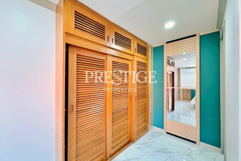 Condominio de 2 dormitorios en Pattaya, Tailandia № 197805 - foto 15