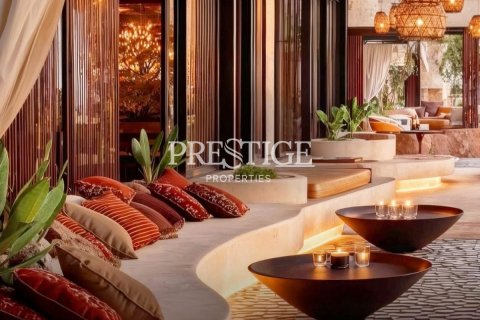 Condo in Pattaya, Thailand, 3 bedrooms № 197802 - photo 8