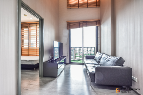 Condo in Bangkok, Thailand, 2 bedrooms  № 188176 - photo 2
