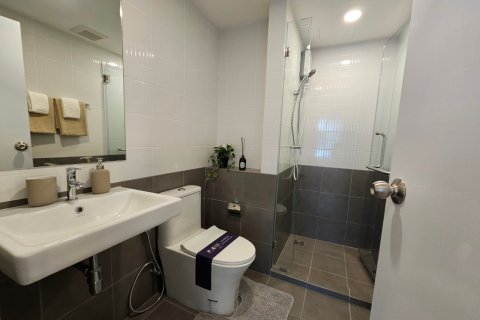 Condominio de 2 dormitorios en Bangkok, Tailandia № 165167 - foto 9
