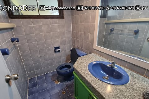 Eigentumswohnung in Watthana, Bangkok, Thailand, 2 Schlafzimmer № 200869 - Foto 4