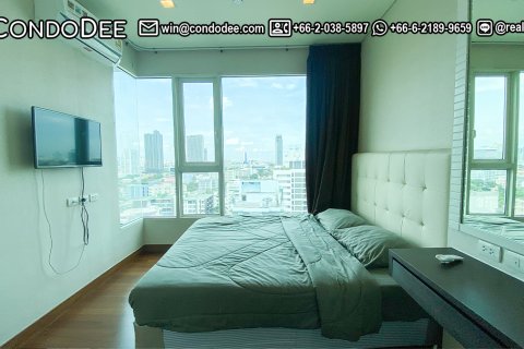 Condominio de 1 dormitorio en Watthana, Bangkok, Tailandia № 200870 - foto 3
