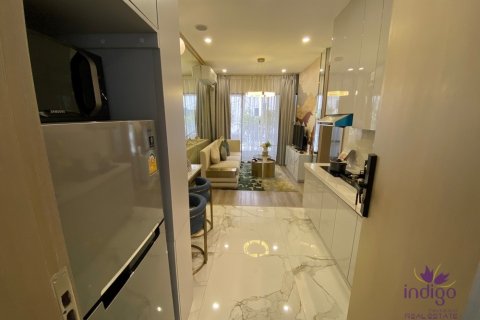 Condominio de 1 dormitorio en Chiang Mai, Tailandia № 205621 - foto 8