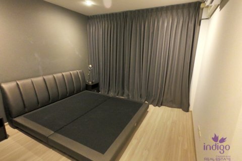 Adosado de 2 dormitorios en San Sai, Tailandia № 205618 - foto 7
