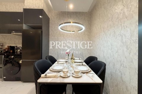 Condominio de 12 dormitorios en Pattaya, Tailandia № 209071 - foto 5
