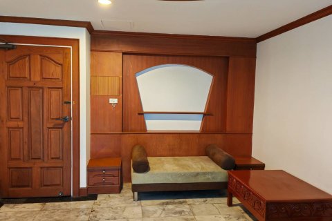 Condo in Phaya Thai, Bangkok, Thailand, 2 bedrooms № 135390 - photo 13