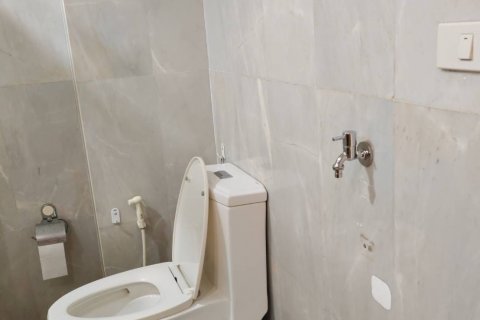 Condo in Phaya Thai, Bangkok, Thailand, 2 bedrooms № 135390 - photo 12