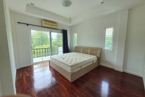 Casa de 5 dormitorios en Phuket, Tailandia № 153939 - foto 5