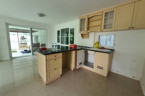 Casa de 5 dormitorios en Phuket, Tailandia № 153939 - foto 2