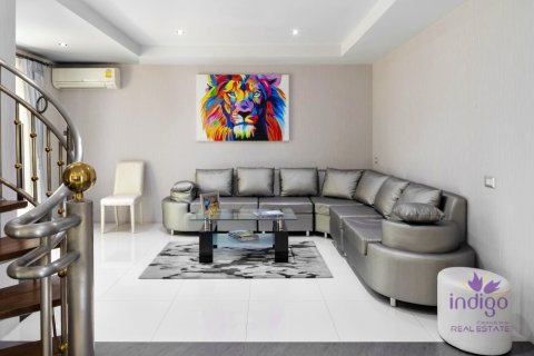 Casa de 4 dormitorios en Chiang Mai, Tailandia № 153936 - foto 11