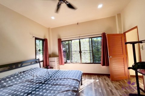 Casa de 3 dormitorios en San Sai, Tailandia № 153935 - foto 8