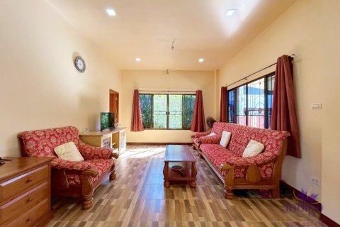 Casa de 3 dormitorios en San Sai, Tailandia № 153935 - foto 5