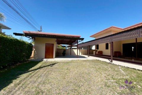 Casa de 3 dormitorios en San Sai, Tailandia № 153935 - foto 3