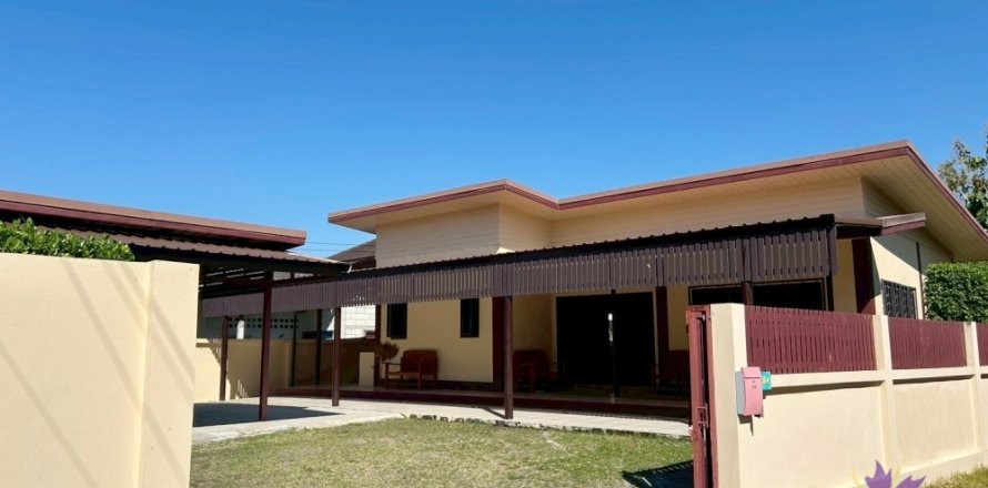 Casa de 3 dormitorios en San Sai, Tailandia № 153935
