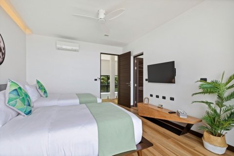 Chalet de 3 dormitorios en Ko Samui, Tailandia № 148740 - foto 10