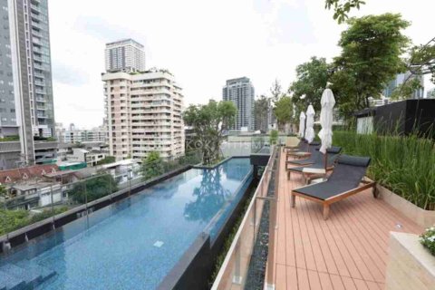 Condominio de 3 dormitorios en Bangkok, Tailandia № 183321 - foto 2