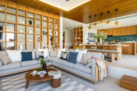 Casa de 5 dormitorios en Phuket, Tailandia № 209585 - foto 4