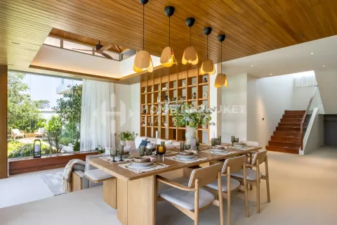 Casa de 5 dormitorios en Phuket, Tailandia № 209585 - foto 5