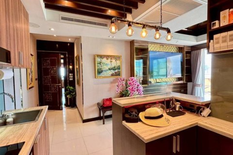 Ático de 3 dormitorios en Pattaya, Tailandia № 161103 - foto 10
