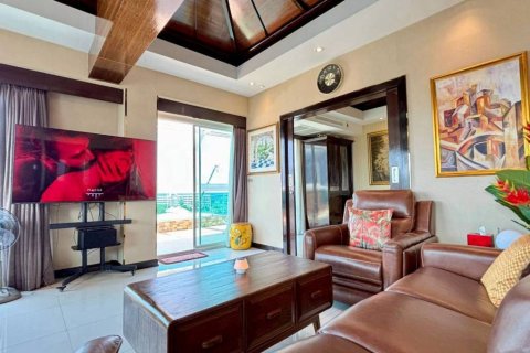 Ático de 3 dormitorios en Pattaya, Tailandia № 161103 - foto 3