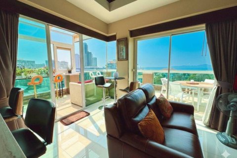 Ático de 3 dormitorios en Pattaya, Tailandia № 161103 - foto 6