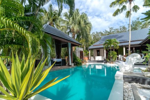 Penthouse in Phuket, Thailand 5 bedrooms № 214267