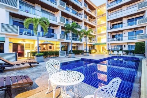 Condo in Phuket, Thailand, 2 bedrooms  № 164659 - photo 12