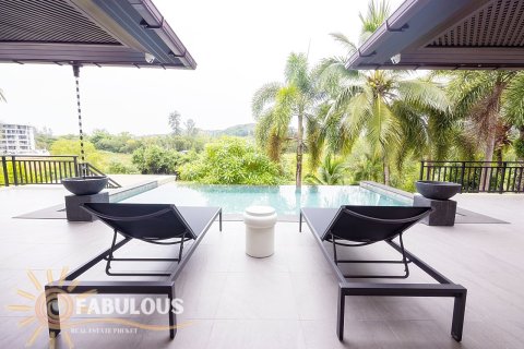 Chalet de 4 dormitorios en Bang Tao, Tailandia № 179382 - foto 6
