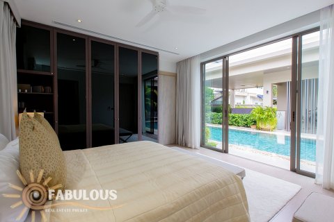 Chalet de 3 dormitorios en Bang Tao, Tailandia № 179384 - foto 2
