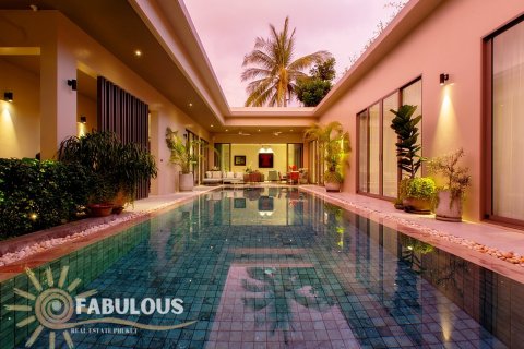 Chalet de 3 dormitorios en Bang Tao, Tailandia № 179384 - foto 13