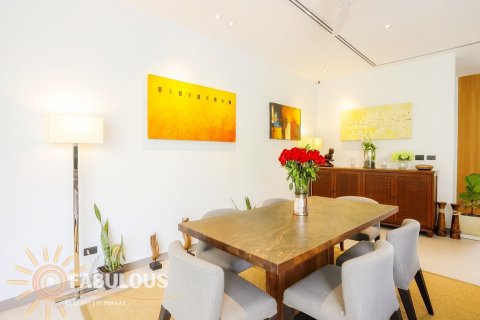 Chalet de 3 dormitorios en Bang Tao, Tailandia № 179383 - foto 10