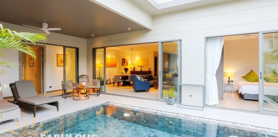 Chalet de 3 dormitorios en Bang Tao, Tailandia № 179383