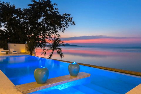 Casa de 5 dormitorios en Ko Samui, Tailandia № 70280 - foto 22