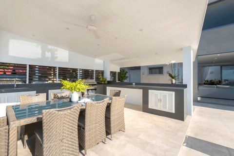 Casa de 5 dormitorios en Ko Samui, Tailandia № 70280 - foto 15