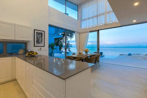 Casa de 5 dormitorios en Ko Samui, Tailandia № 70280 - foto 16