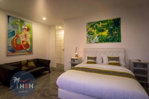 Chalet de 4 dormitorios en Ko Samui, Tailandia № 179987 - foto 17