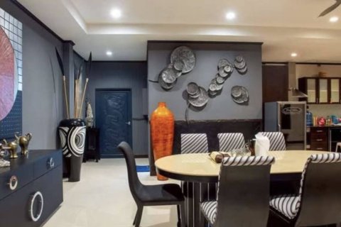 Chalet de 3 dormitorios en Hua Hin, Tailandia № 146933 - foto 7