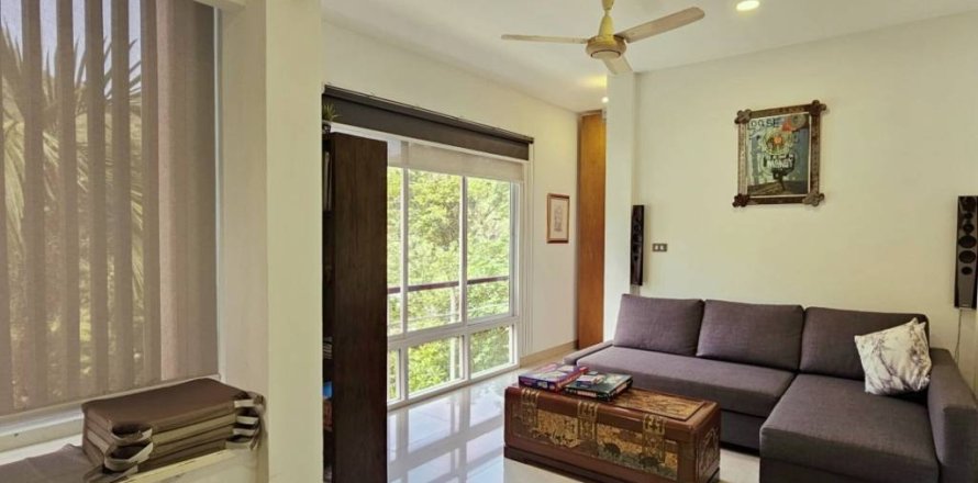 Ático de 4 dormitorios en Kathu, Tailandia № 146935