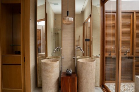 Chalet de 4 dormitorios en Phuket, Tailandia № 140353 - foto 23