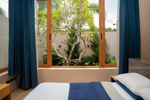 Chalet de 4 dormitorios en Phuket, Tailandia № 140353 - foto 19
