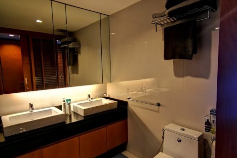Condominio de 2 dormitorios en Bangkok, Tailandia № 66662 - foto 13