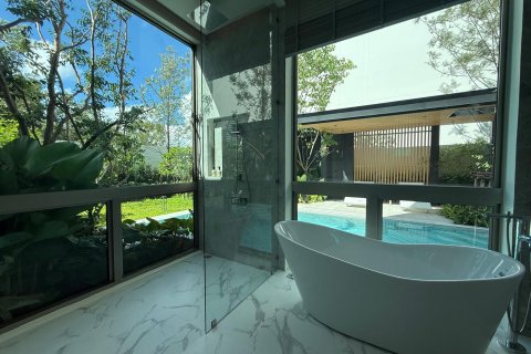 Chalet de 3 dormitorios en Bang Tao, Tailandia № 70780 - foto 23