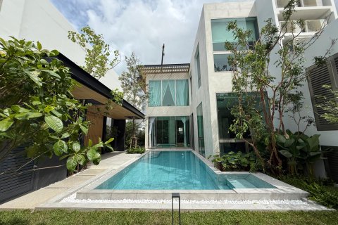 Chalet de 3 dormitorios en Bang Tao, Tailandia № 70780 - foto 3