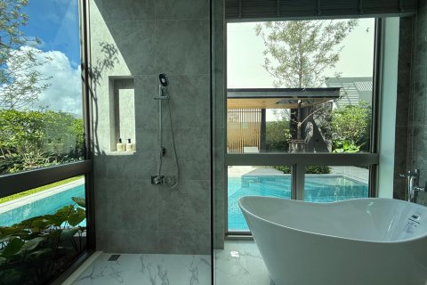 Chalet de 3 dormitorios en Bang Tao, Tailandia № 70780 - foto 8