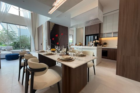 Chalet de 3 dormitorios en Bang Tao, Tailandia № 70780 - foto 14