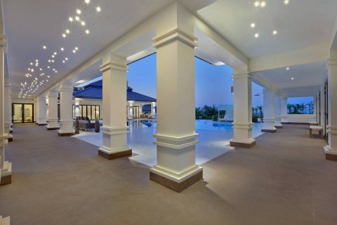 Casa de 4 dormitorios en Hua Hin, Tailandia № 180420 - foto 14