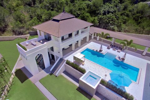Casa de 4 dormitorios en Hua Hin, Tailandia № 180420 - foto 2