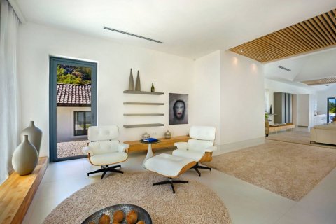 Casa de 4 dormitorios en Hua Hin, Tailandia № 180420 - foto 8